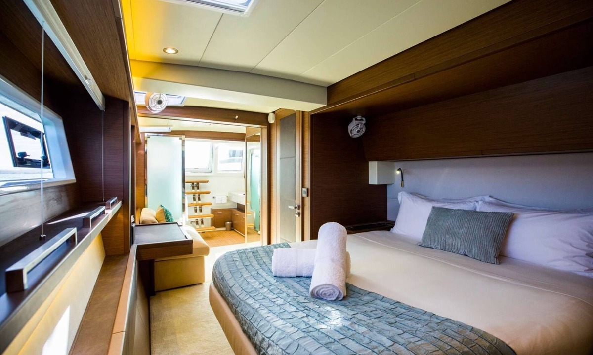 Charlotte Amalie Boat Rental | Floating Villa: All-Inclusive Yacht Vacation with Captain & Chef - 10 Guests