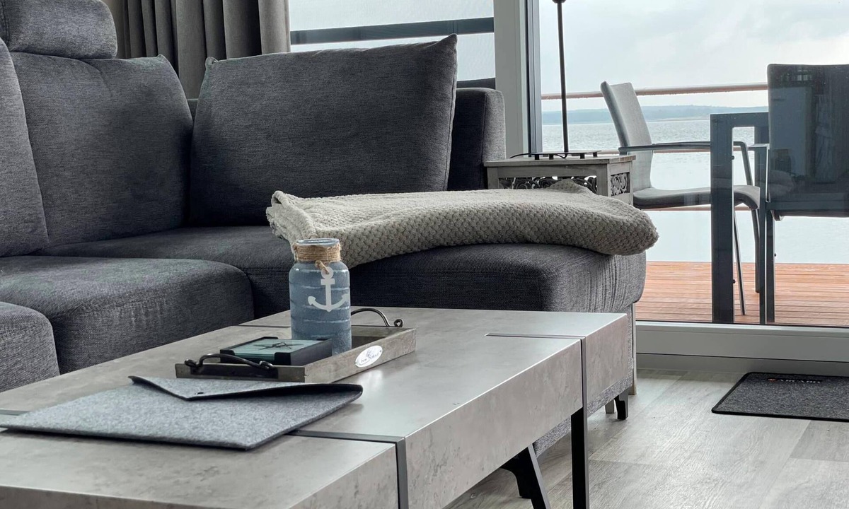 Laasow House | Floatinghouse Möwenblick: Vacation by the lake with a fantastic view