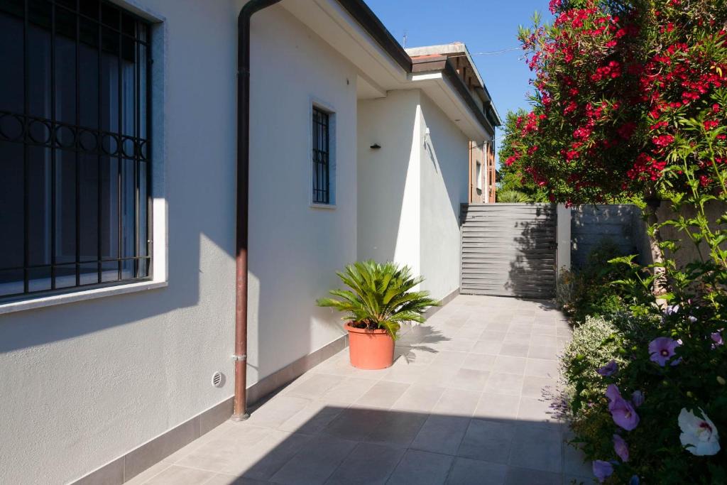 Marina di Carrara House | Flora Home