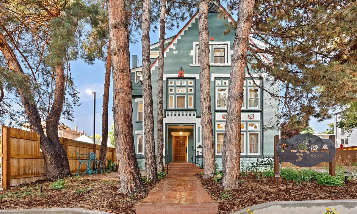 Cheesman Park Bed & Breakfast | Flora House Denver