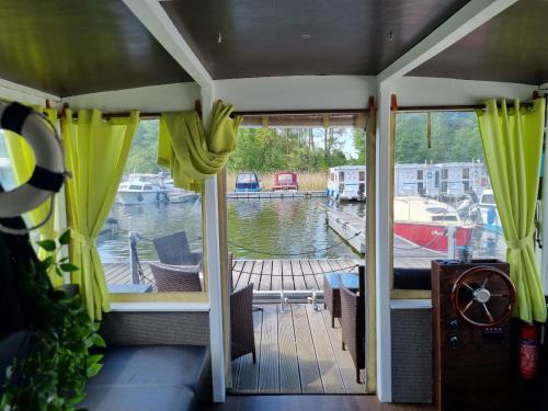 Priepert Boat Rental | Floss Priepert 1