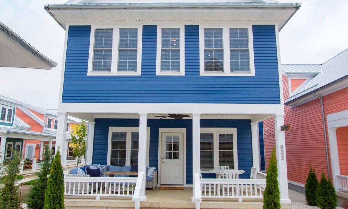 Celina Cottage | Flyer Cove: 4 Bed/3 Bath Cozy Lakeside Cottage!