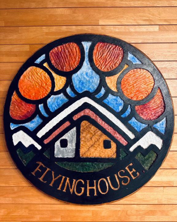 Kitaazumi-gun Villa | FLYING HOUSE