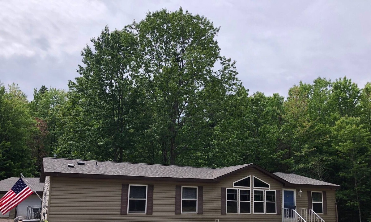 Florence House | Flying Squirrel Retreat in the heart of the peaceful northwoods!