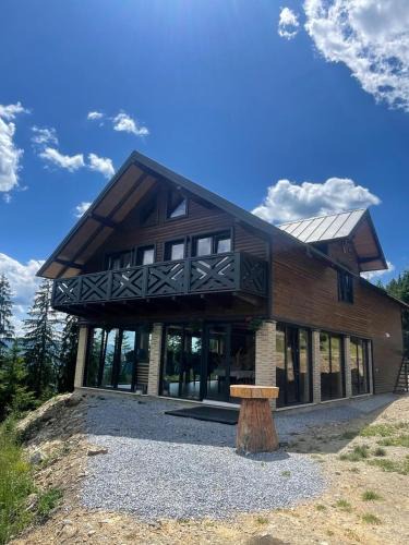 Cozanesti Cabin | Foisorul Codrilor