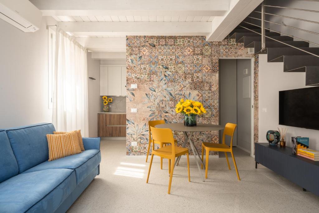 Cannaregio Apartment | Fondamenta de la Sensa Garden Loft R&R