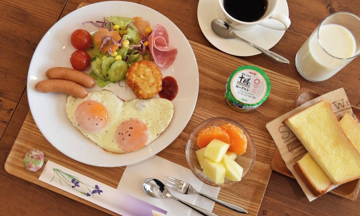 Nakafurano Hotel | For 3 people Standard Twin Breakfast included /Sorachigun Hokkaidō