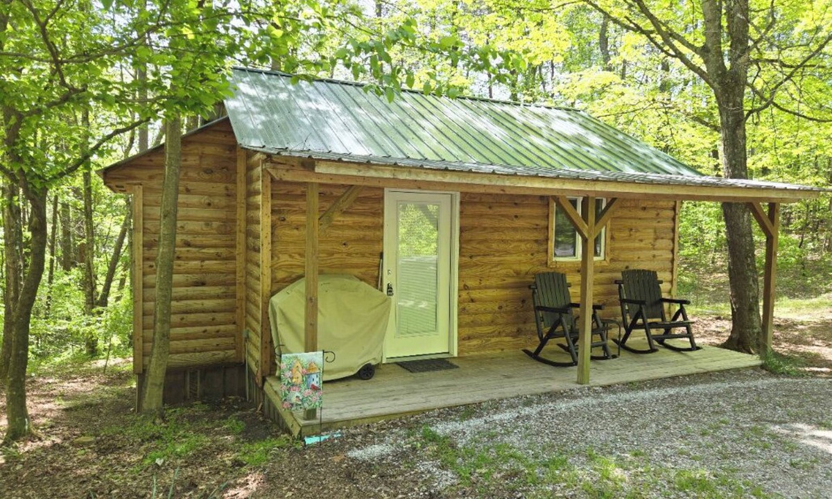Pittsburg Cabin | Forest Cabin at Sinking Creek