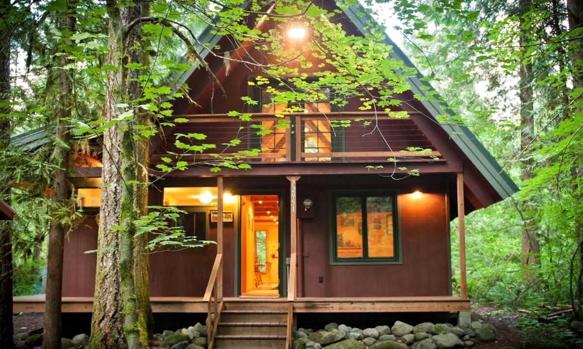 Rhododendron House | Forest Cabin Rental on the Sandy River near Mt. Hood in Oregon