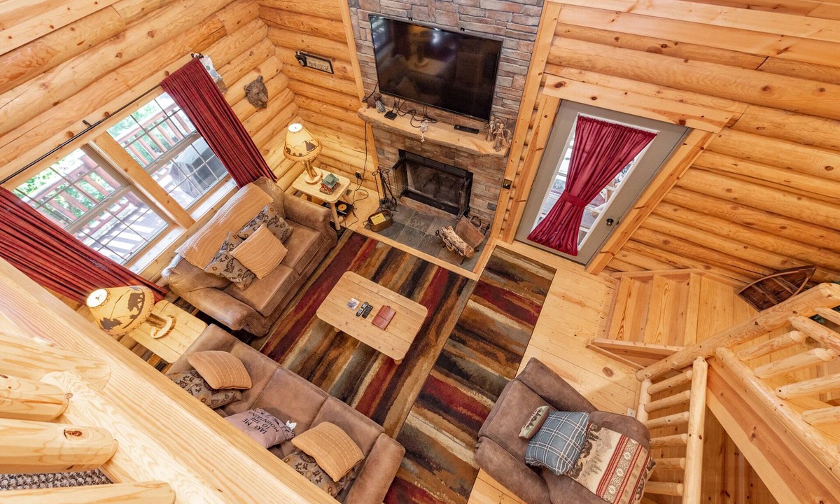 Thayerville Cabin | Forest Hideaway w/Fireplaces & Hot Tub
