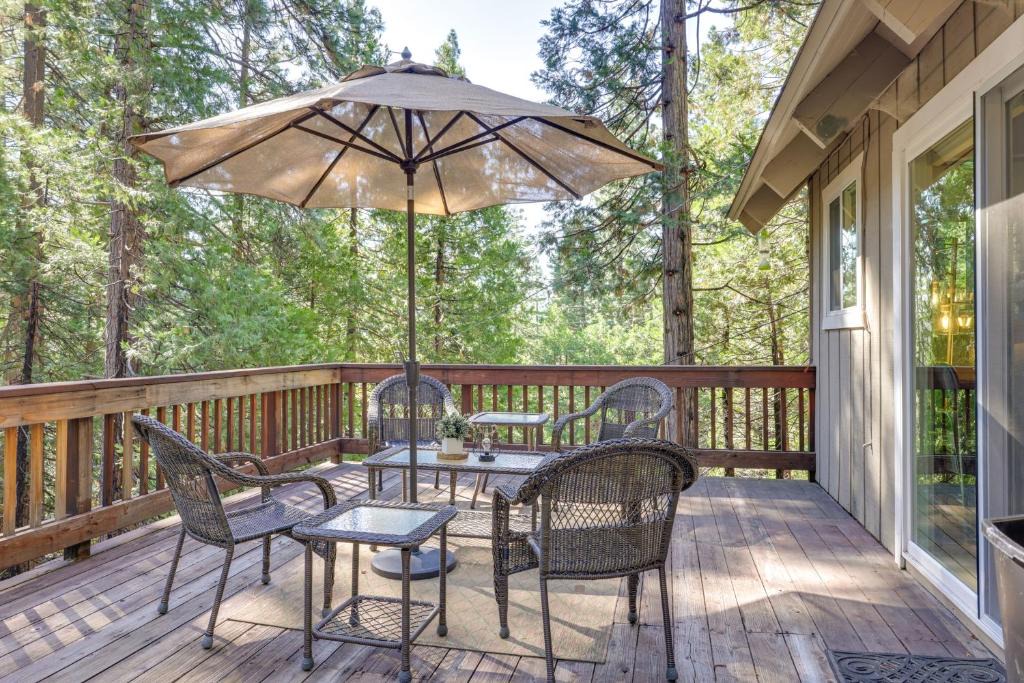 Cold Springs House | Forested Cold Springs Cabin with Wood-Burning Stove!