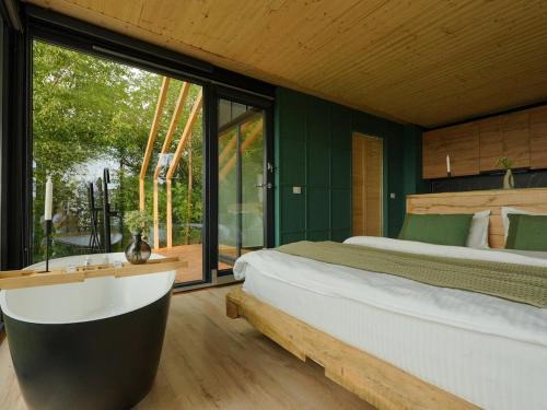 Daesti Villa | ForestView 1- Romantic Cabin for 2