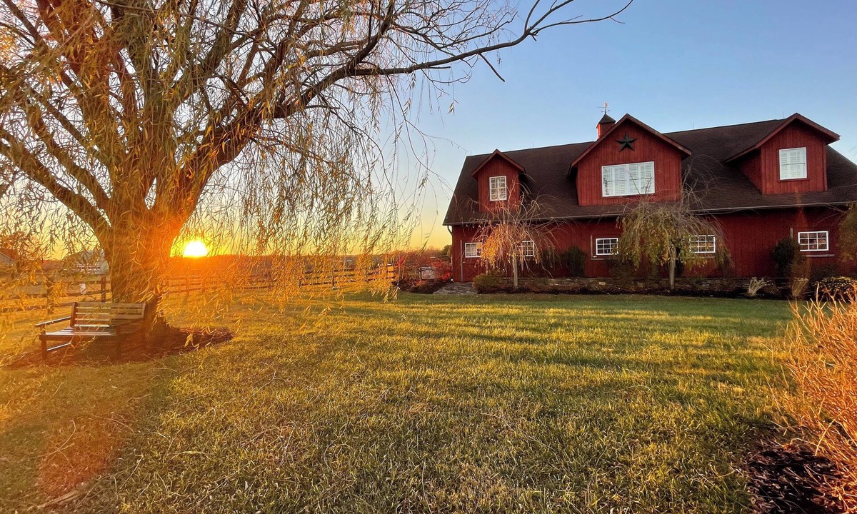 Kemblesville Other | Forget & Re-set at this Farmette in the heart of southern Chester county!