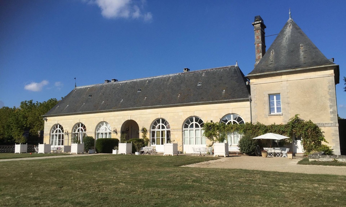 Ocquerre House | Former Castle Orangery 30 minutes from Disneyland