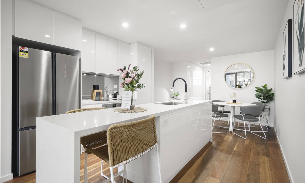 Braddon Apartment | Founders Lane Apartments by Urban Rest