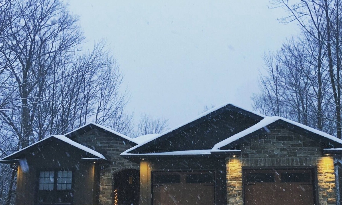Oro-Medonte House | Four Cedars in the heart of Simcoe County, perfect family getaway!