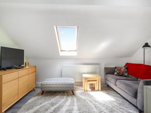 Kintbury House | Four Oaks