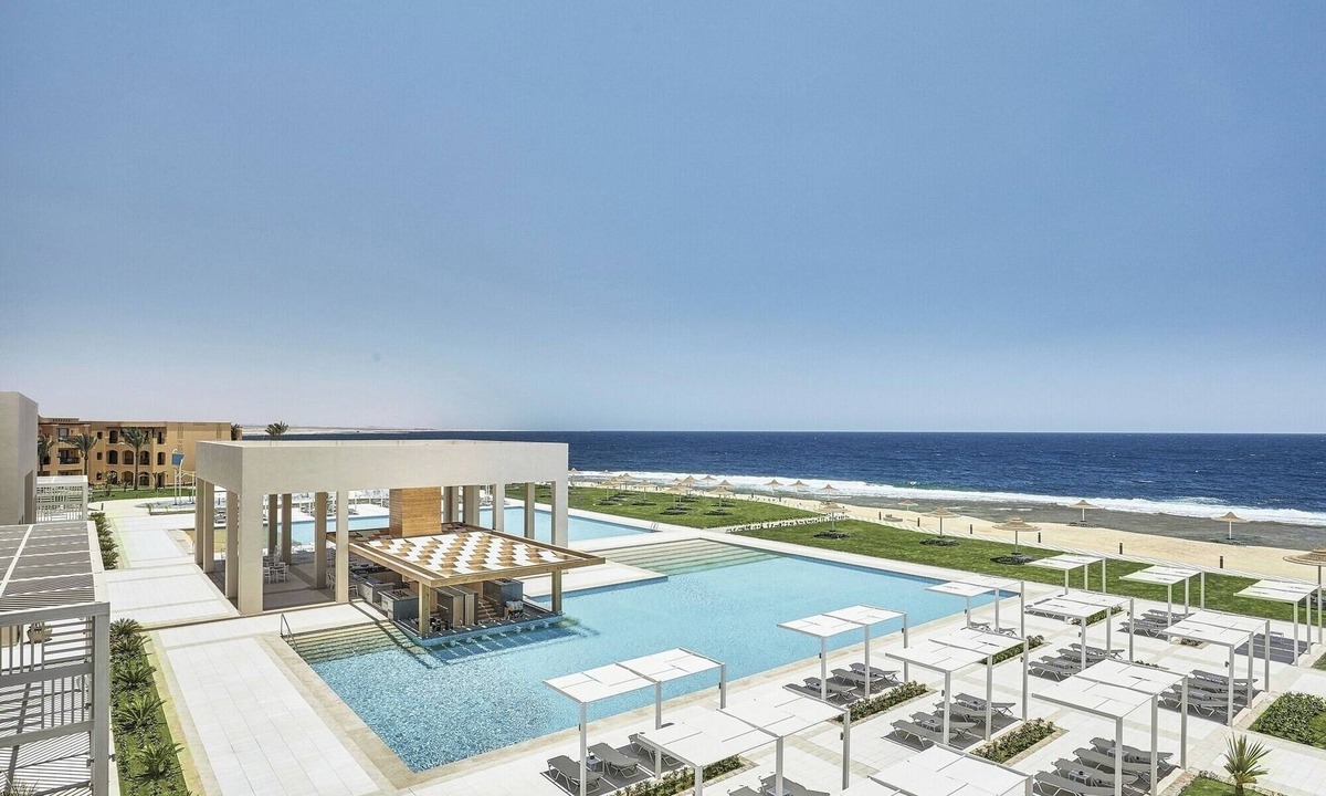 Port Ghalib Hotel | Four Oceanfront Units with Balconies – Your Private Red Sea Paradise
