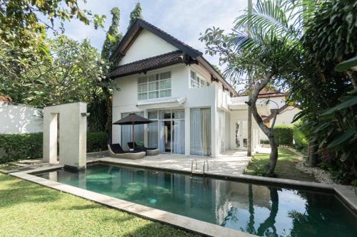 Central Seminyak Villa | Four On Drupadi