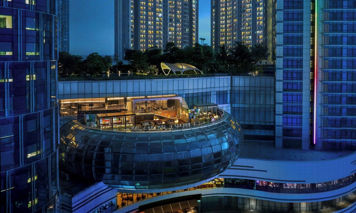 Surabaya Hotel | Four Points by Sheraton Surabaya, Pakuwon Indah