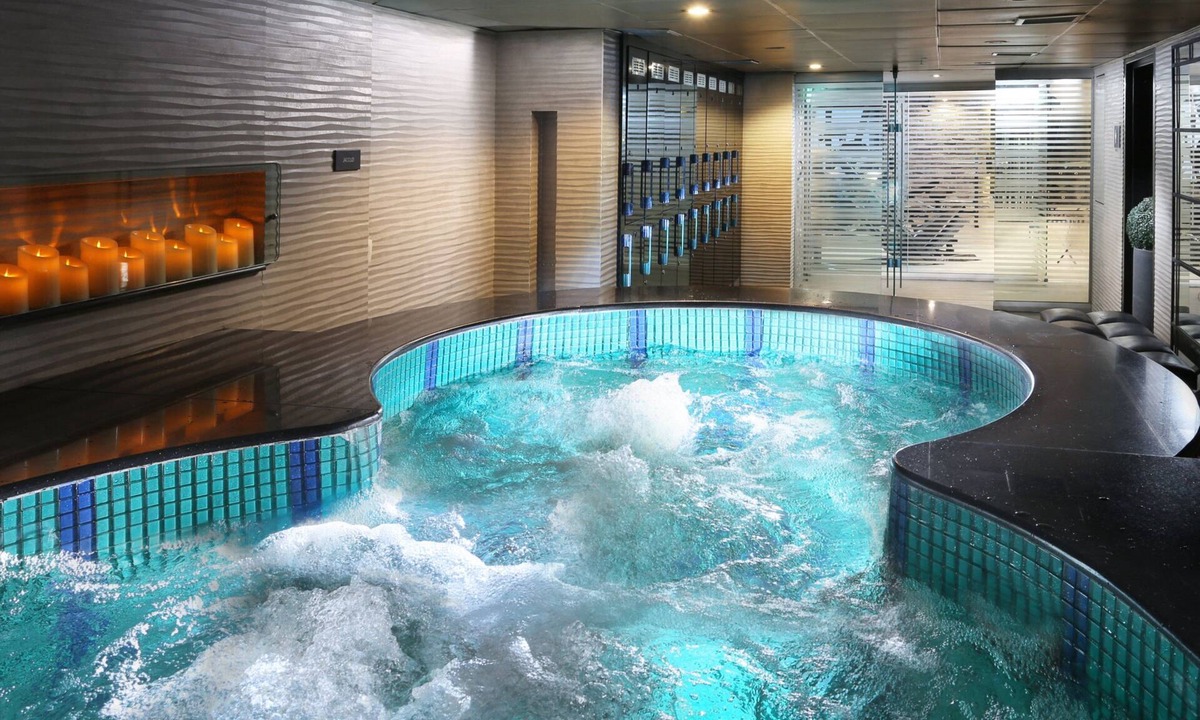 Lahore Hotel | Four Points by Sheraton Lahore