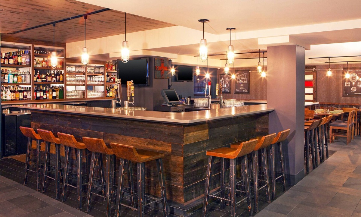 Christiana Hotel | Four Points by Sheraton Newark Christiana Wilmington