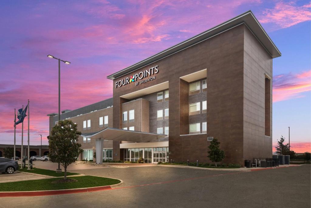 Plano Hotel | Four Points by Sheraton Plano