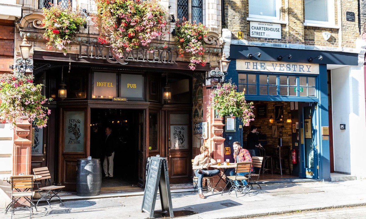 Barbican Hotel | Fox and Anchor