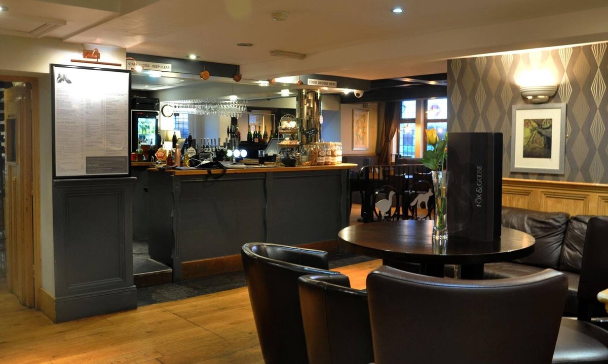 Brent Knoll House | Fox & Goose Inn