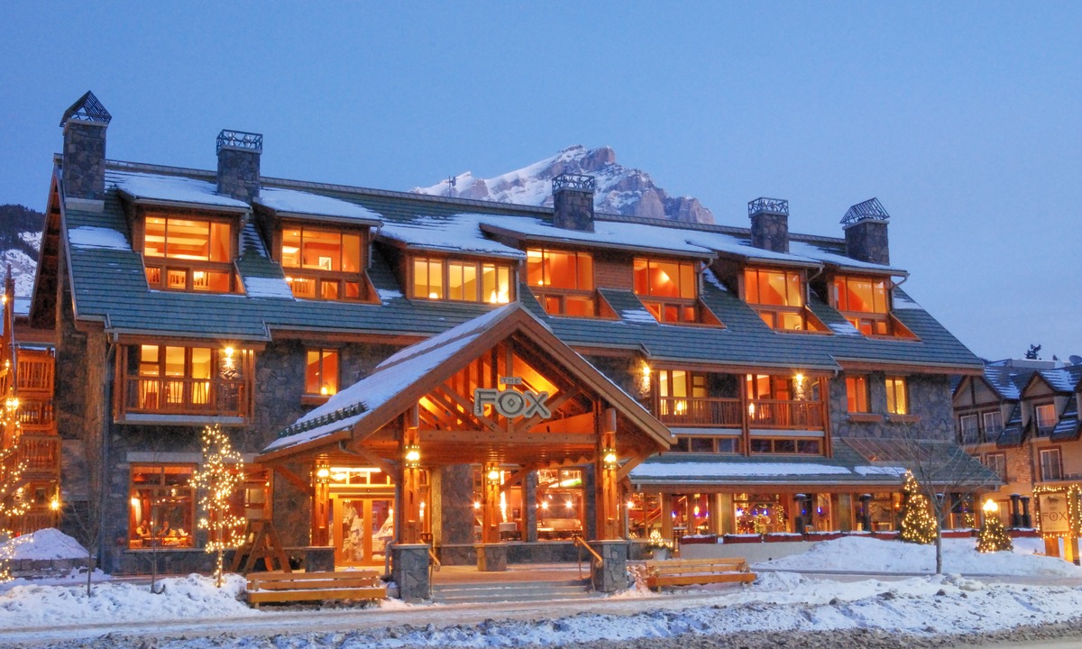 Banff Hotel | Fox Hotel & Suites Banff