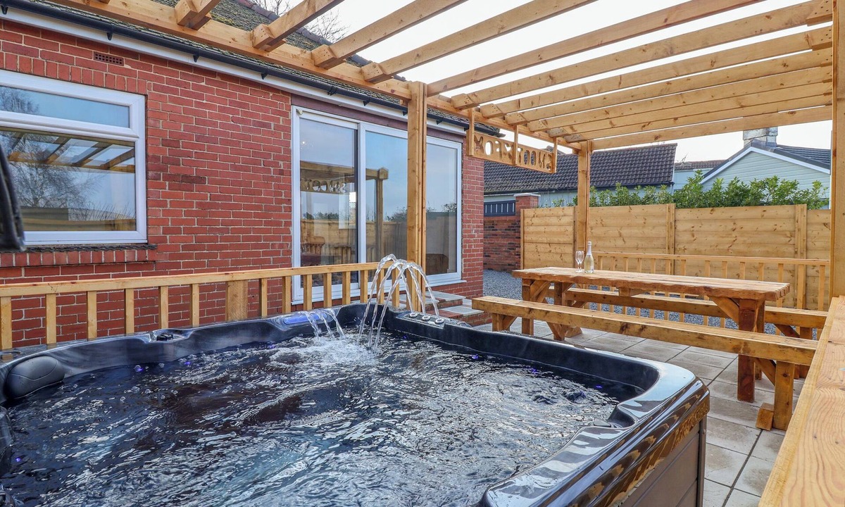 West Heslerton Cottage | Fox Retreat