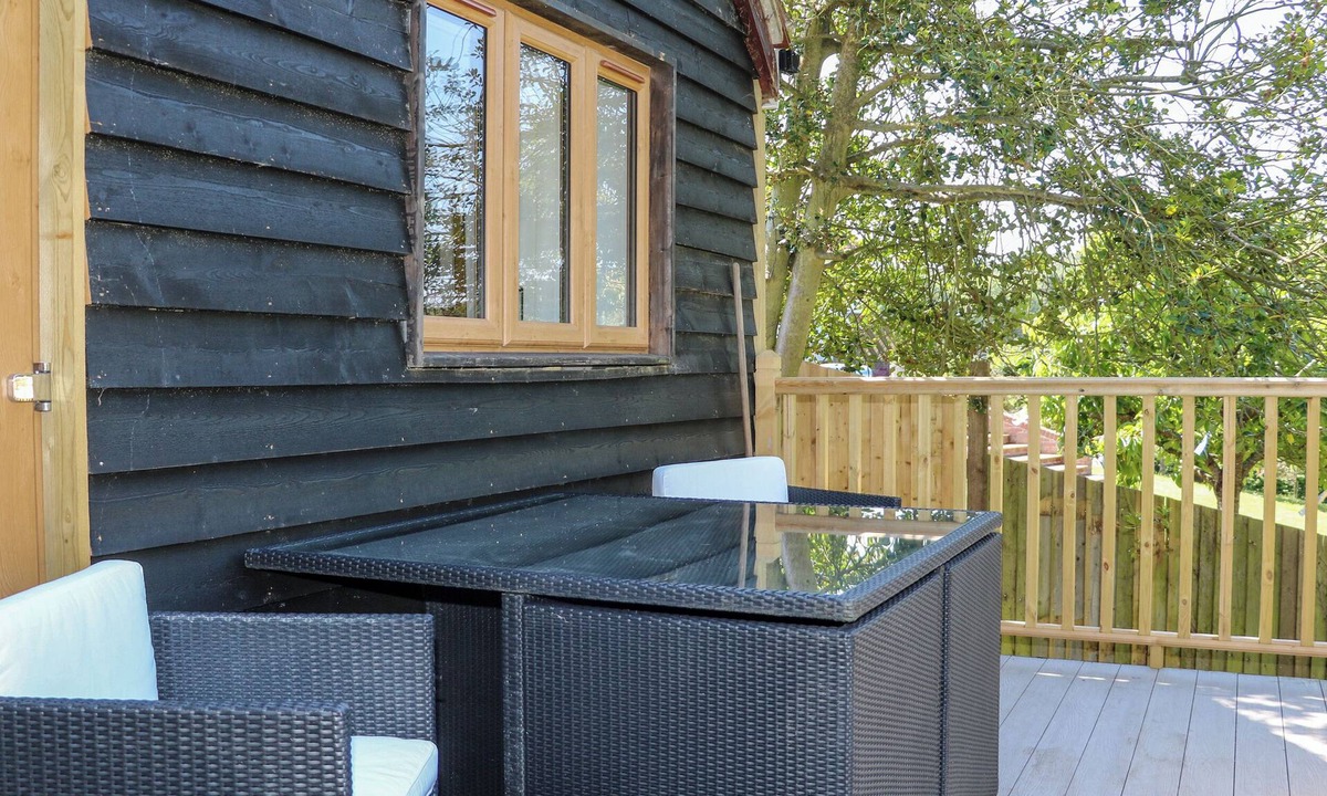 Nomansland Cottage | Foxes Earth