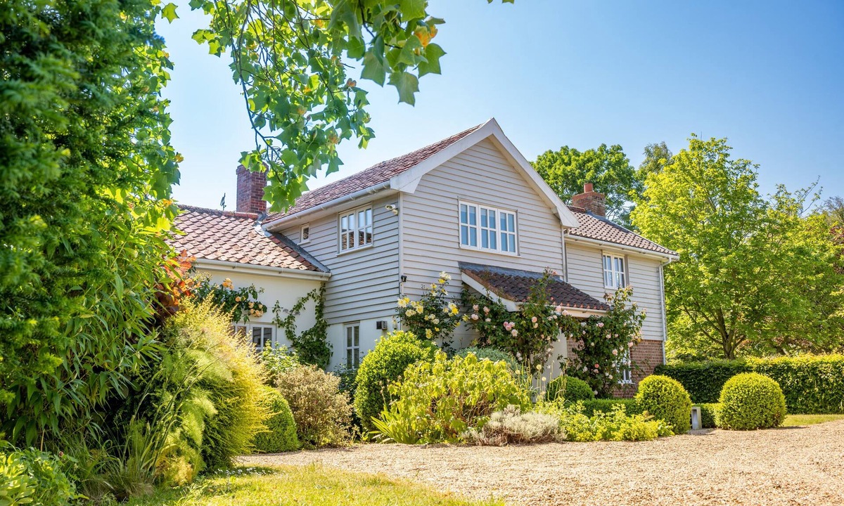 Stowmarket House | Foxhole Cottage, Framsden, Framlingham
