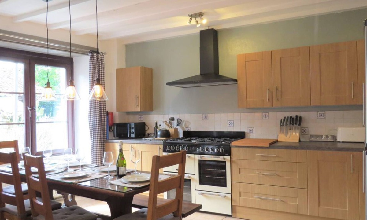 La Rochebeaucourt-et-Argentine House | Great family fun, something for everyone in peaceful 10 acre setting.