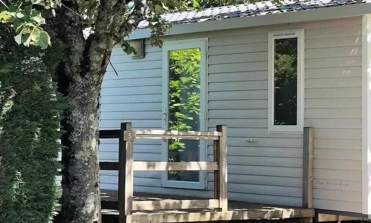 Rouffignac-Saint-Cernin-de-Reilhac House | Campsite La Nouvelle Croze * - Comfort Plus 2 bedrooms 4 people