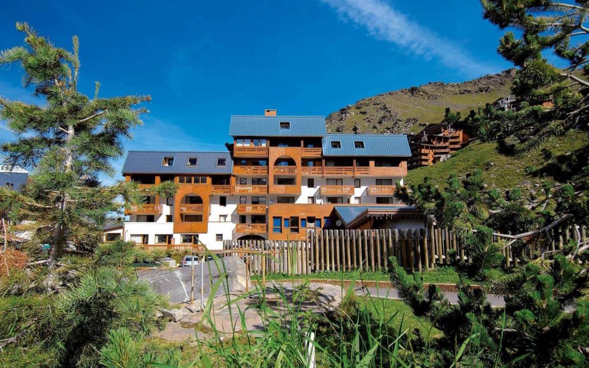 Val-Thorens Apartment | Wifi, 50m from ski slopes, balcony, tv, ski locker, 35m², Val Thorens