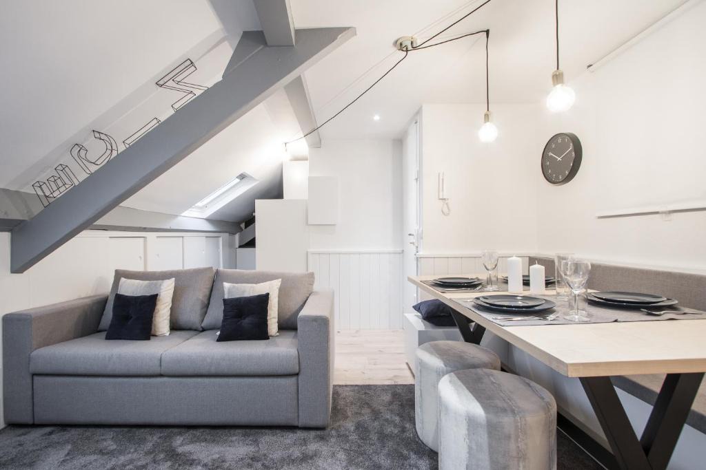 Carre d'Or Apartment | France-JP