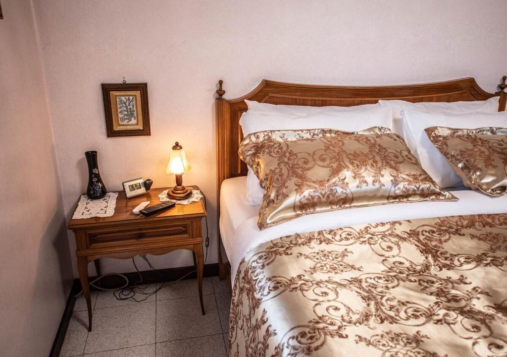 Rivoli Apartment | Frank & Giuly House