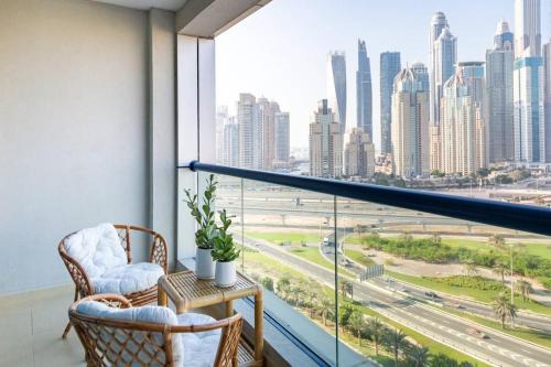 Jumeirah Lake Towers Apartment | Frank Porter - X1 Tower