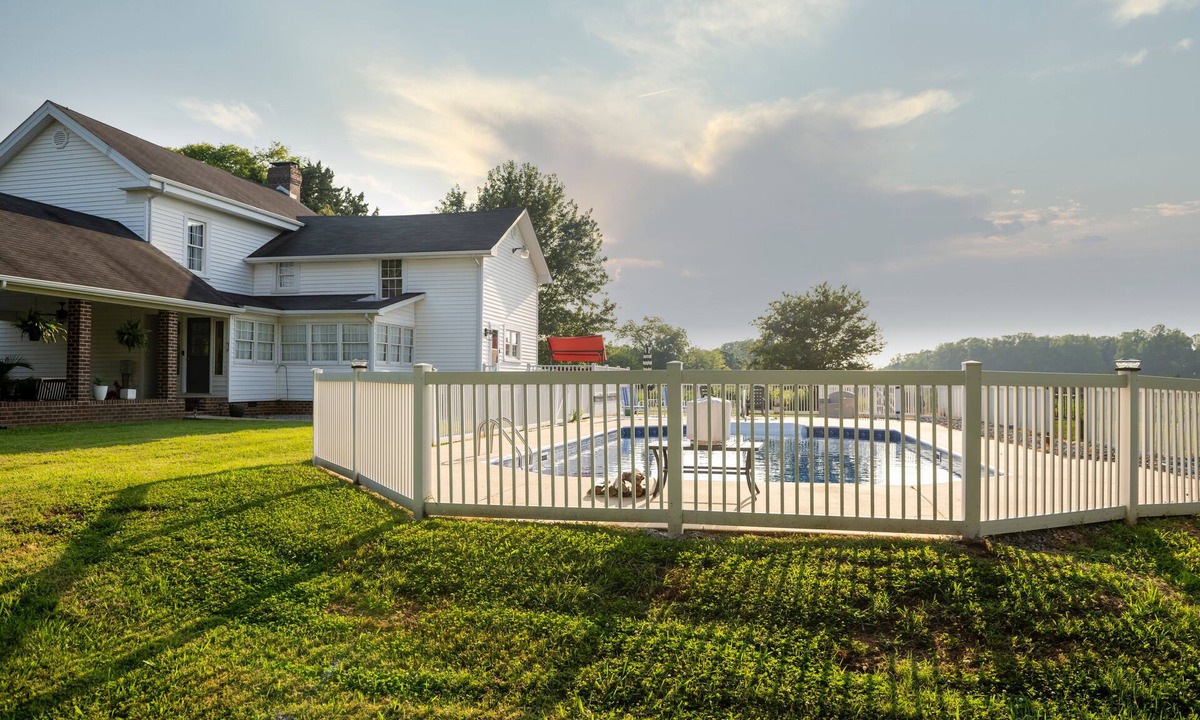 South Boston House | Franks Place-a beautiful 3 BR farm house retreat space with an in ground pool.