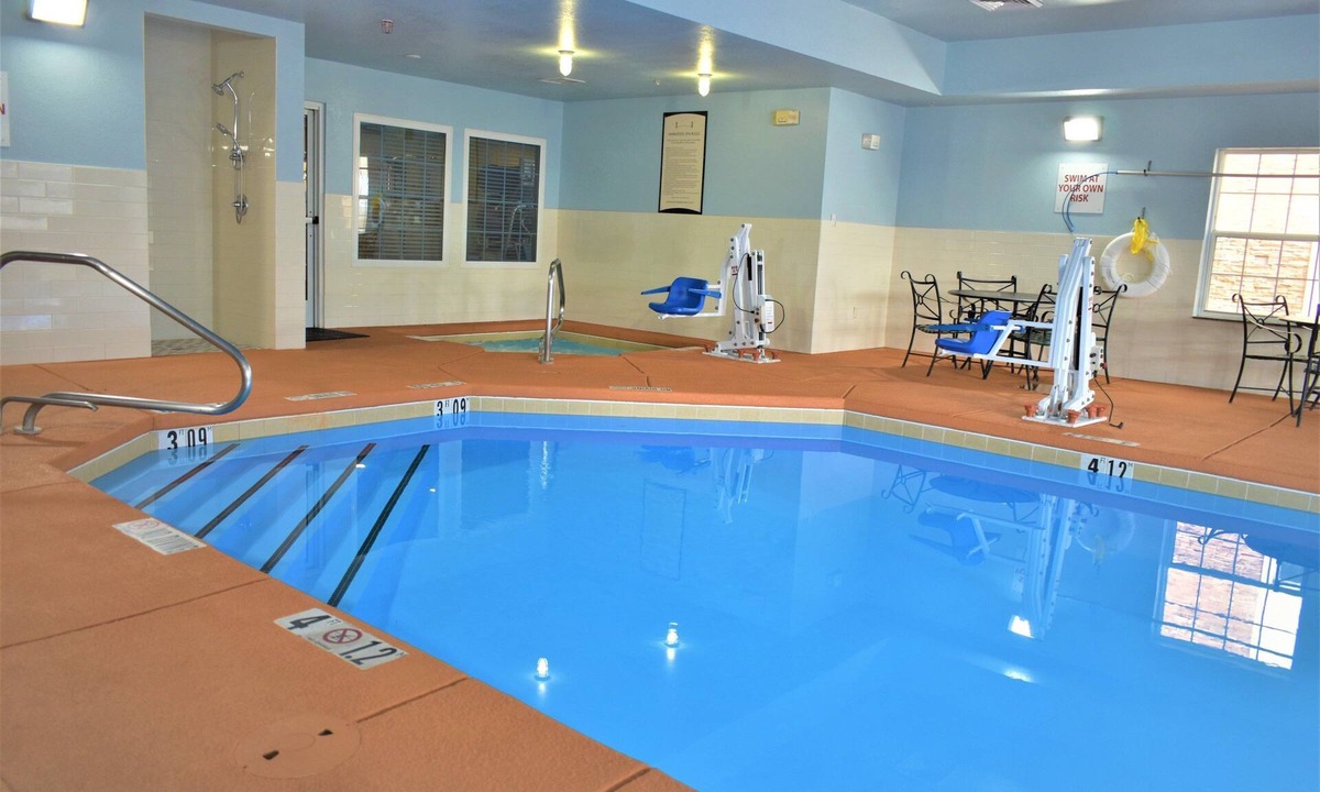 Nor Este Apartment | Free Daily Breakfast, Pool + Hot Tub Access