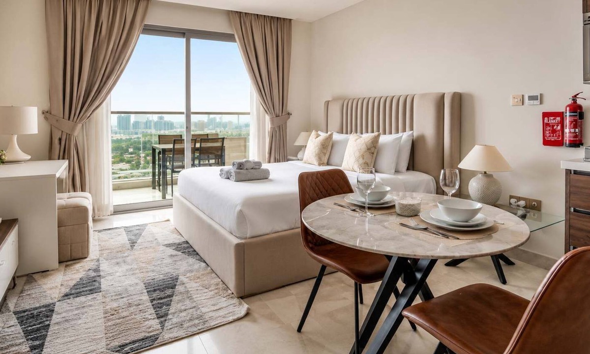 Al Barsha Apartment | Free housekeeping visits during your stay - StayShort - Cozy Studio in Arjan that Sleeps 2