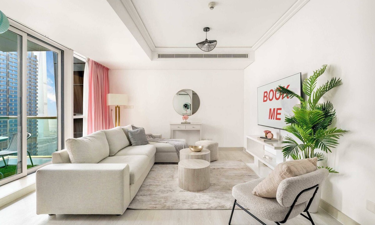 Jumeirah Lake Towers Apartment | Free housekeeping visits during your stay - StayShort - Stylish 2-Bedroom in JLT That Sleeps 6 Comfortably