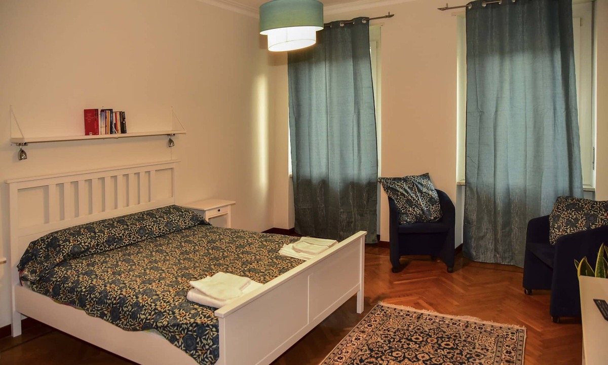 Historic Centre House | [free parking] Accommodation for families and groups downtown
