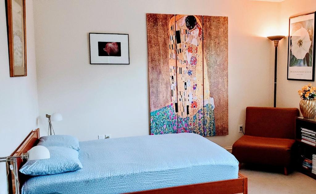 The Palisades House | Free Parking on a Private St., Minutes to Georgetown, MedStar Hospital, Georgetown University and more