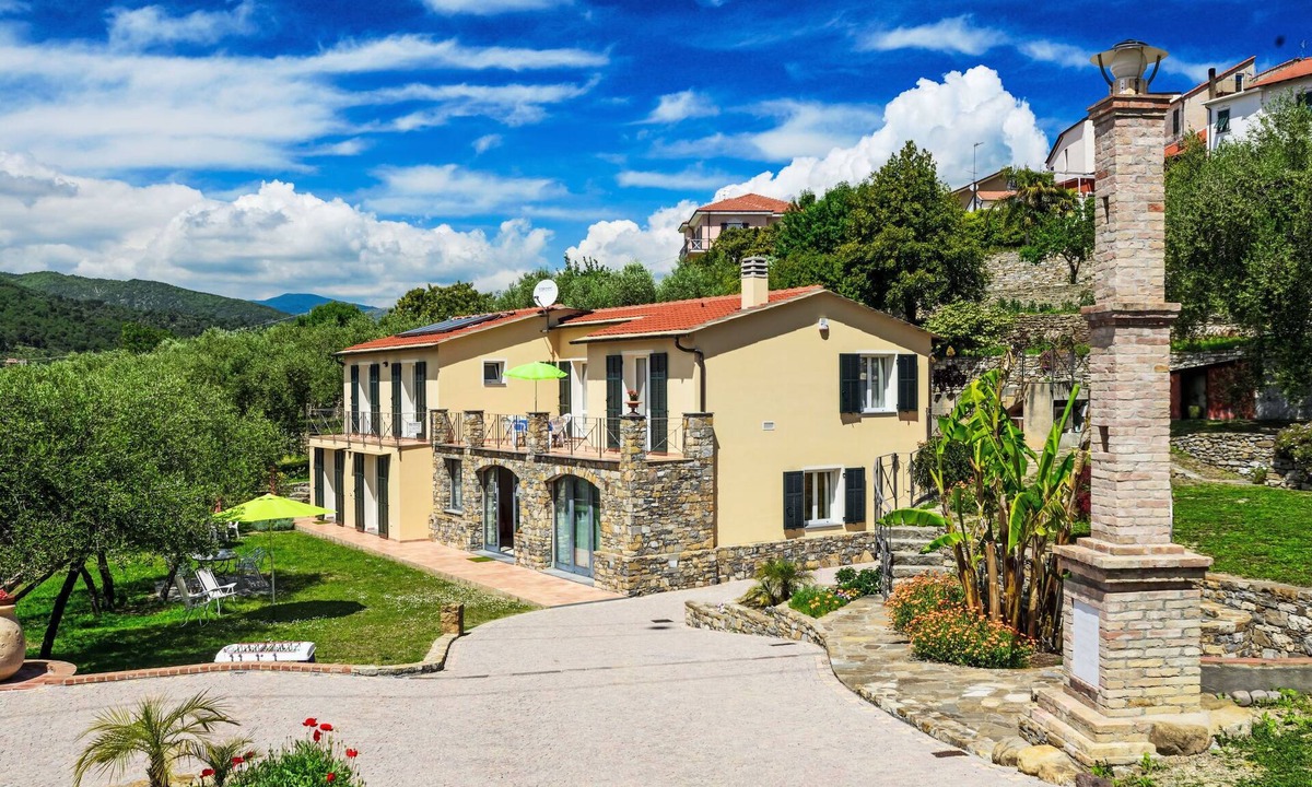 Costa dʼOneglia Apartment | Freedom (IMP520) by Interhome