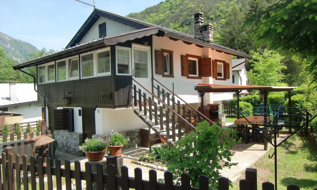 Pur House | Freistehendes Haus mit eingezäuntem Privatgarten by Interhome
