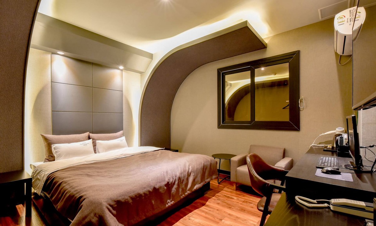 Jinhae Hotel | French Code Hotel