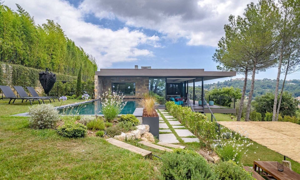 Mougins Villa | FRGK TTWHYNOT Luxury Contemporary Villa Pool, Ga