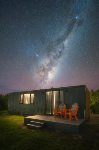 Martinborough House | Frogs Hollow